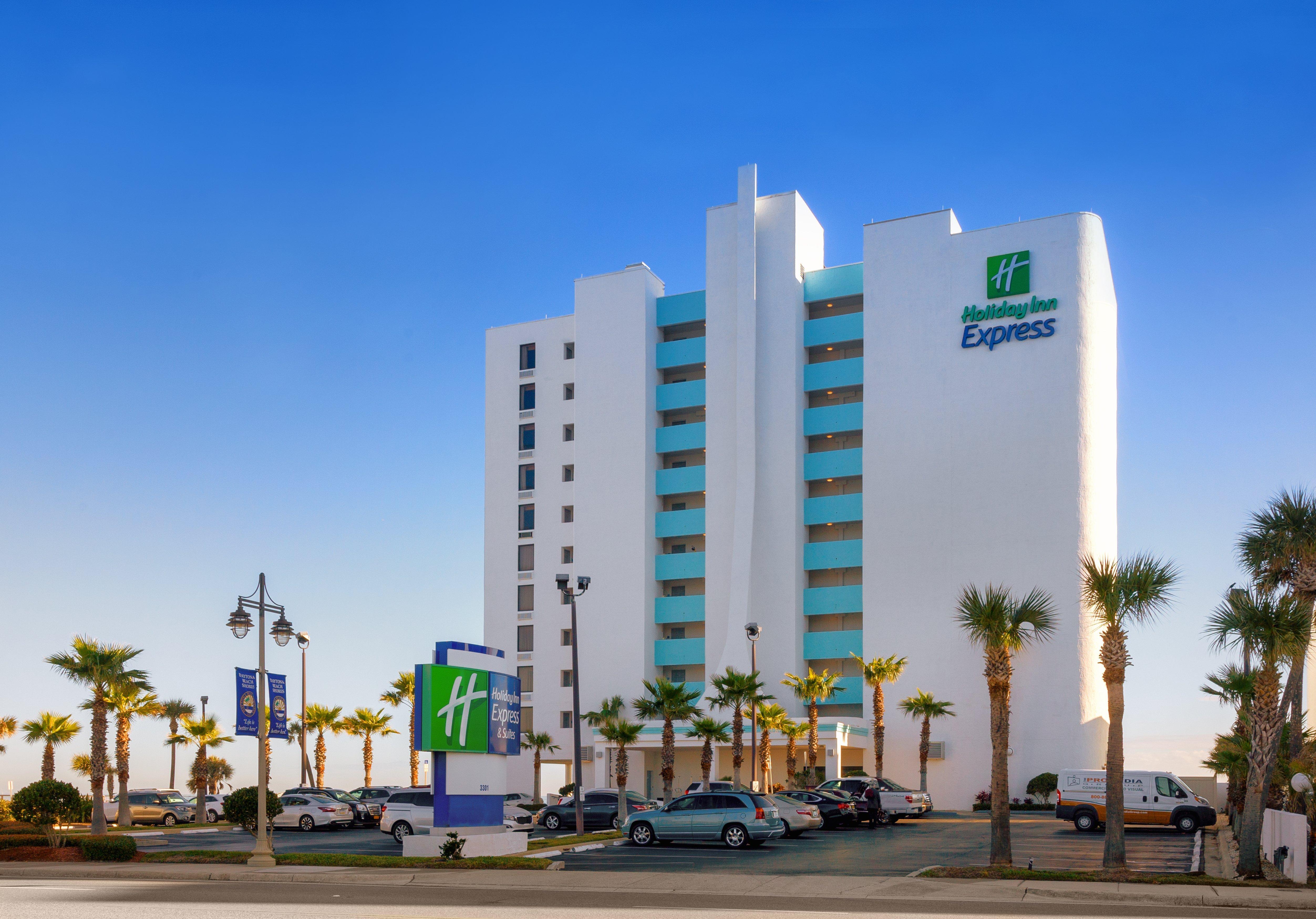 Holiday Inn Express & Suites Oceanfront Daytona Beach Shores By Ihg Екстер'єр фото