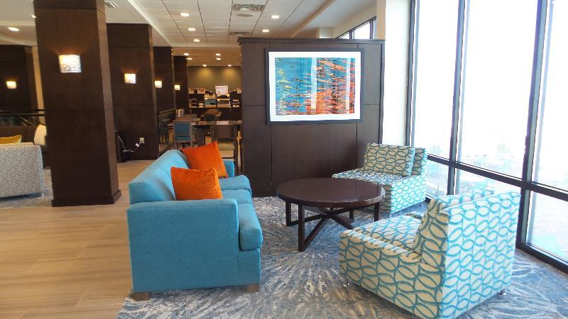 Holiday Inn Express & Suites Oceanfront Daytona Beach Shores By Ihg Екстер'єр фото