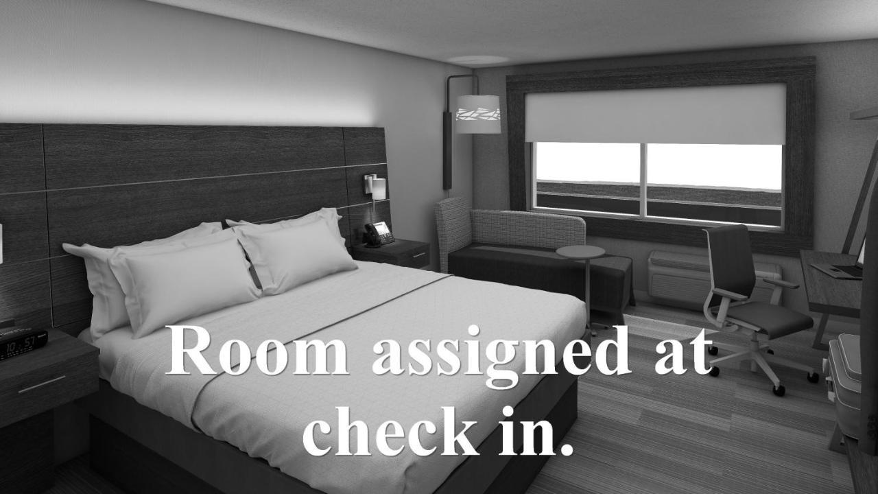Holiday Inn Express & Suites Oceanfront Daytona Beach Shores By Ihg Екстер'єр фото